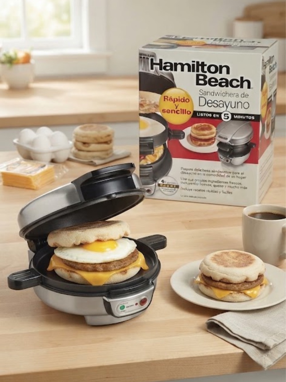 Hamilton Beach Breakfast Sandwich Maker (model 25475),